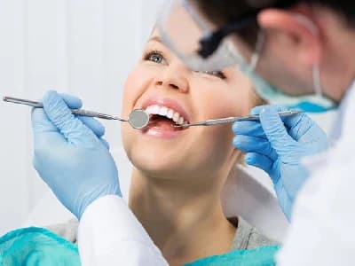Dentist